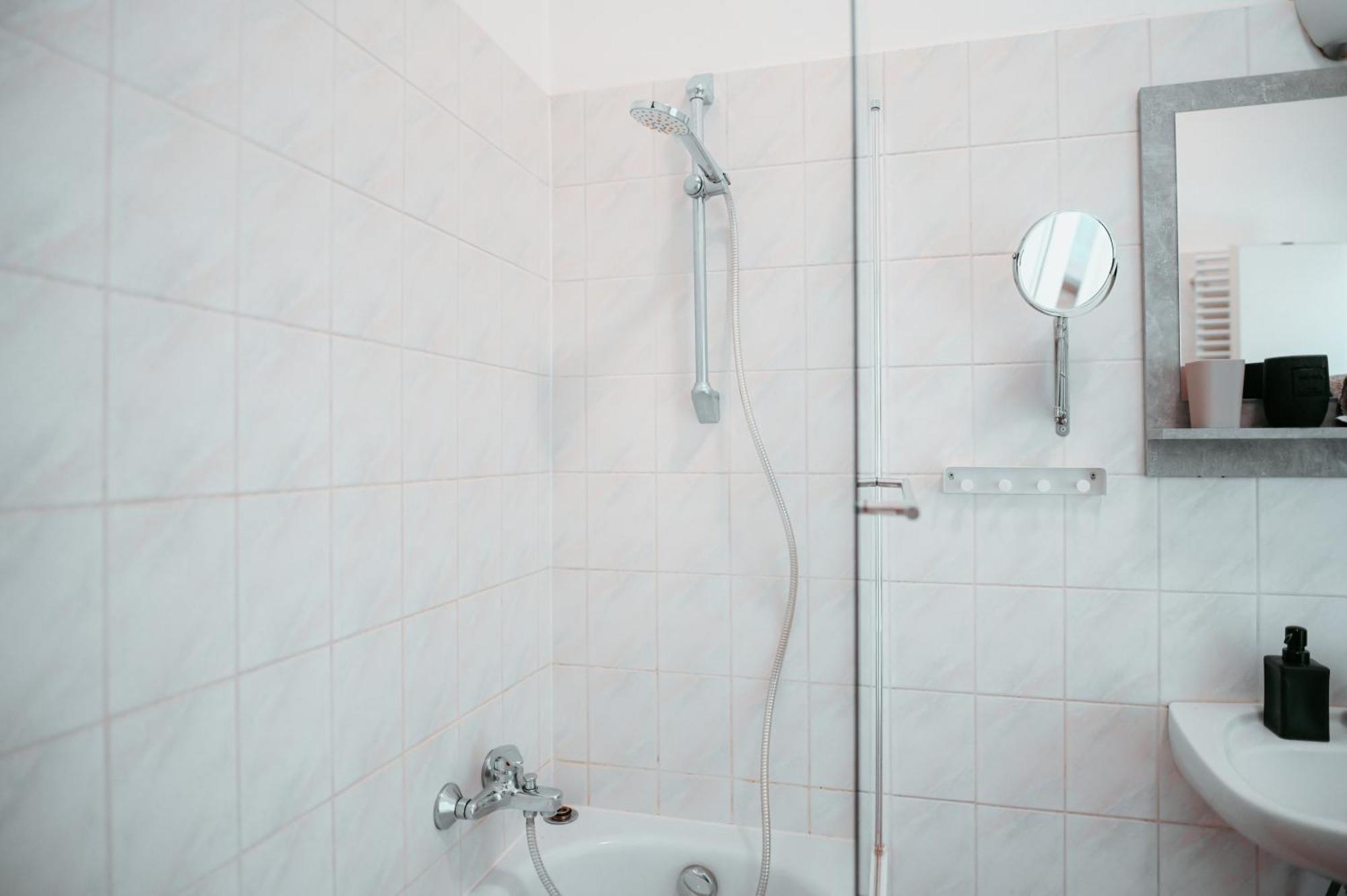 Raimond Apartment Ottakringer Top 10 فيينا المظهر الخارجي الصورة